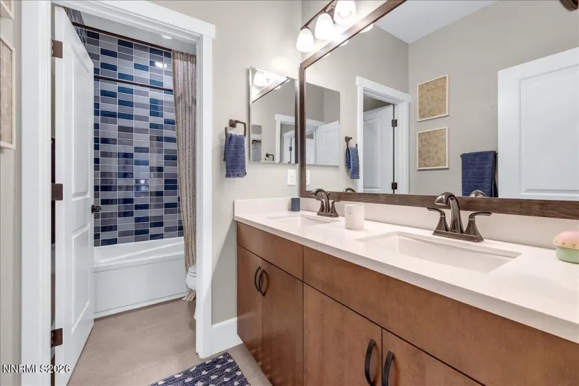 3654 Pinot Grigio, Reno, Nevada 89509, 5 Bedrooms Bedrooms, ,5 BathroomsBathrooms,Residential,Residential,Pinot Grigio,260003027