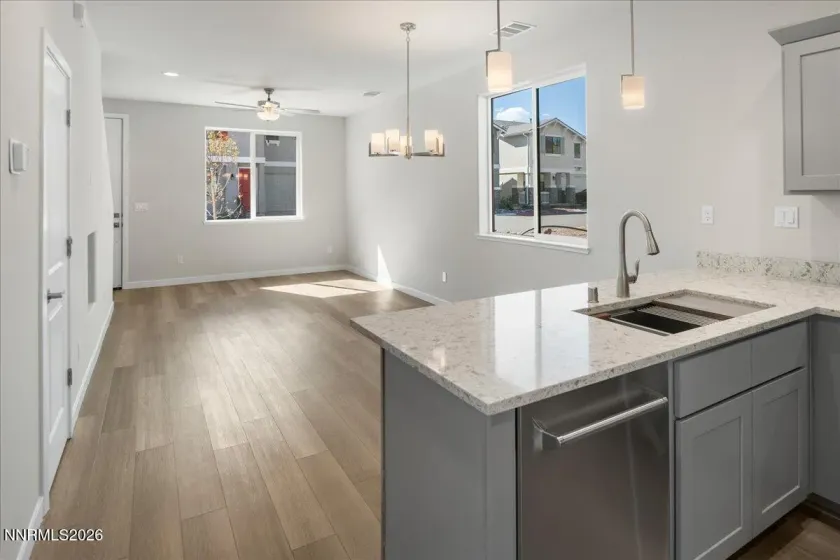 1175 Arrastra, Reno, Nevada 89512, 4 Bedrooms Bedrooms, ,3 BathroomsBathrooms,Residential,Residential,Arrastra,260003028