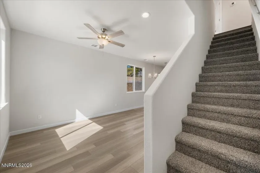 1175 Arrastra, Reno, Nevada 89512, 4 Bedrooms Bedrooms, ,3 BathroomsBathrooms,Residential,Residential,Arrastra,260003028