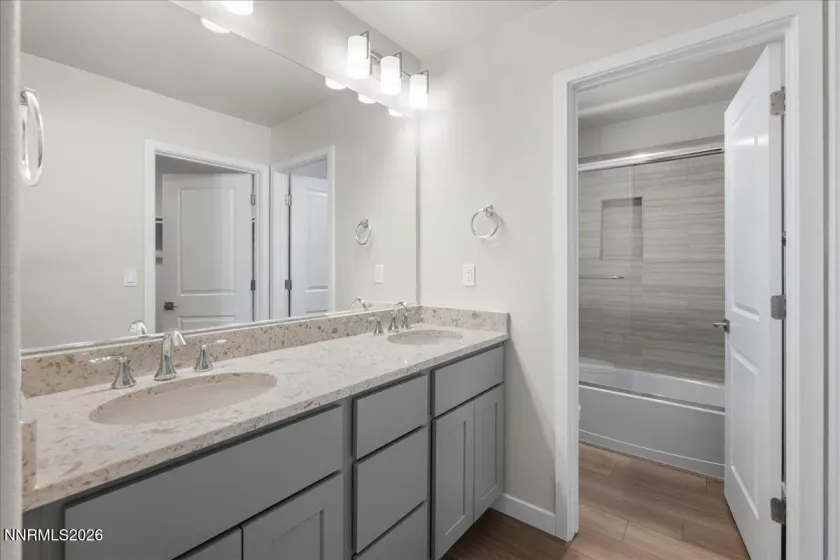 1175 Arrastra, Reno, Nevada 89512, 4 Bedrooms Bedrooms, ,3 BathroomsBathrooms,Residential,Residential,Arrastra,260003028