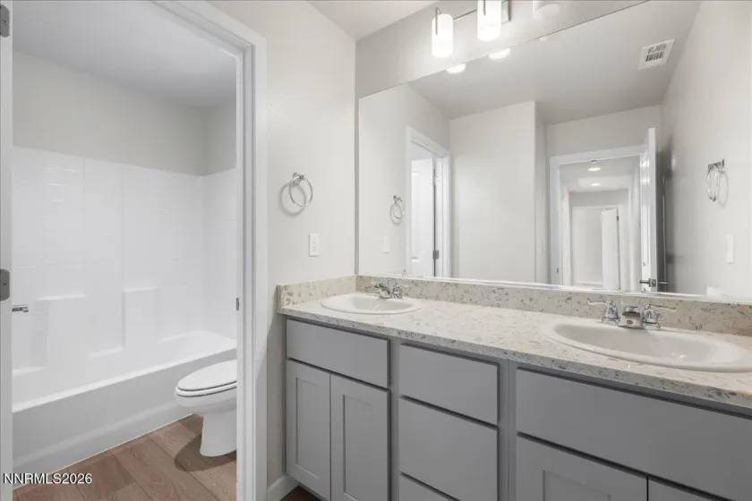 1175 Arrastra, Reno, Nevada 89512, 4 Bedrooms Bedrooms, ,3 BathroomsBathrooms,Residential,Residential,Arrastra,260003028