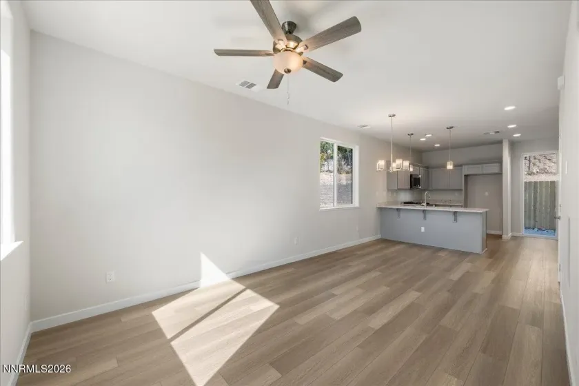 1175 Arrastra, Reno, Nevada 89512, 4 Bedrooms Bedrooms, ,3 BathroomsBathrooms,Residential,Residential,Arrastra,260003028