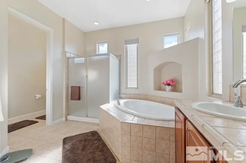 9900 Wilbur May, Reno, Nevada 89521, 3 Bedrooms Bedrooms, ,3 BathroomsBathrooms,Residential,Residential,Wilbur May,250004727