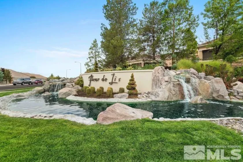 9900 Wilbur May, Reno, Nevada 89521, 3 Bedrooms Bedrooms, ,3 BathroomsBathrooms,Residential,Residential,Wilbur May,250004727