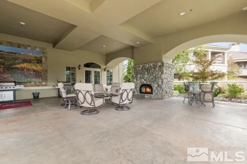 9900 Wilbur May, Reno, Nevada 89521, 3 Bedrooms Bedrooms, ,3 BathroomsBathrooms,Residential,Residential,Wilbur May,250004727