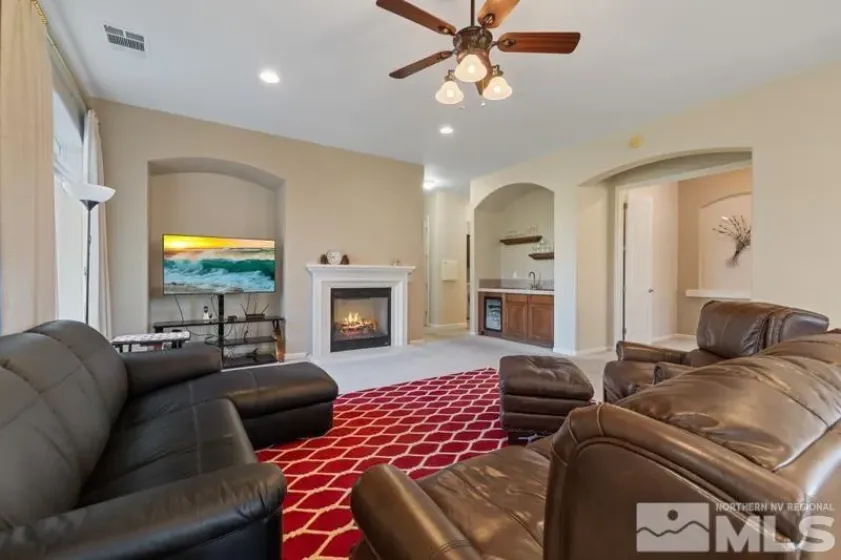 9900 Wilbur May, Reno, Nevada 89521, 3 Bedrooms Bedrooms, ,3 BathroomsBathrooms,Residential,Residential,Wilbur May,250004727