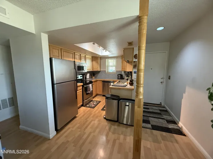 8790 Dixon, Reno, Nevada 89511, 2 Bedrooms Bedrooms, ,1 BathroomBathrooms,Residential,Residential,Dixon,260003031
