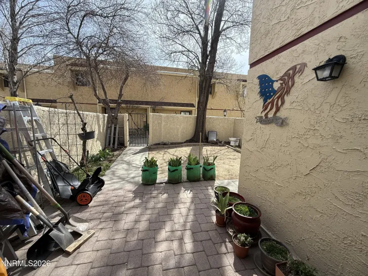 8790 Dixon, Reno, Nevada 89511, 2 Bedrooms Bedrooms, ,1 BathroomBathrooms,Residential,Residential,Dixon,260003031