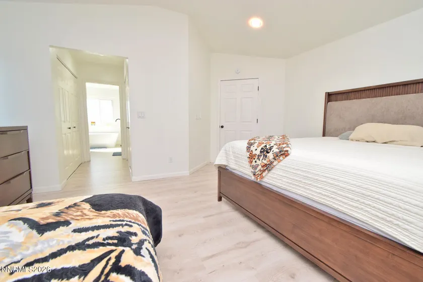 5435 Santa Rosa, Sparks, Nevada 89436, 4 Bedrooms Bedrooms, ,3 BathroomsBathrooms,Residential,Residential,Santa Rosa,260003032