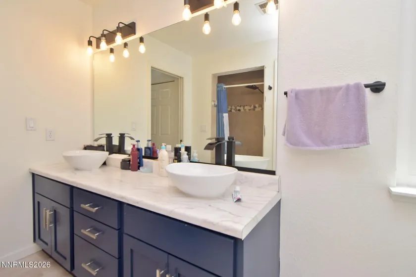 5435 Santa Rosa, Sparks, Nevada 89436, 4 Bedrooms Bedrooms, ,3 BathroomsBathrooms,Residential,Residential,Santa Rosa,260003032