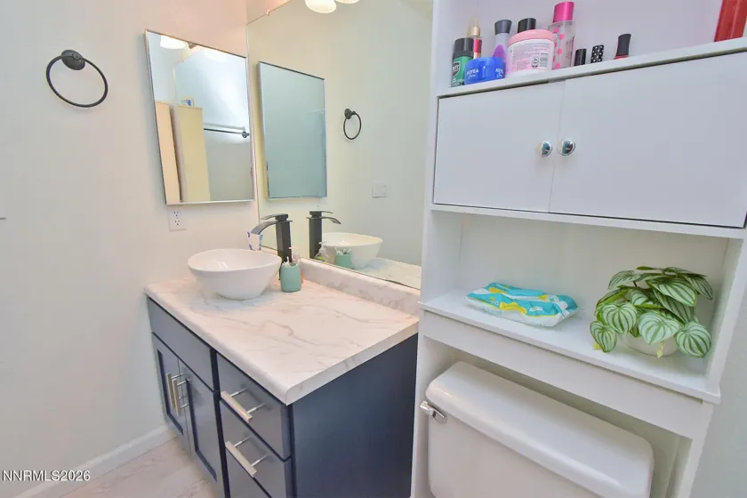 5435 Santa Rosa, Sparks, Nevada 89436, 4 Bedrooms Bedrooms, ,3 BathroomsBathrooms,Residential,Residential,Santa Rosa,260003032