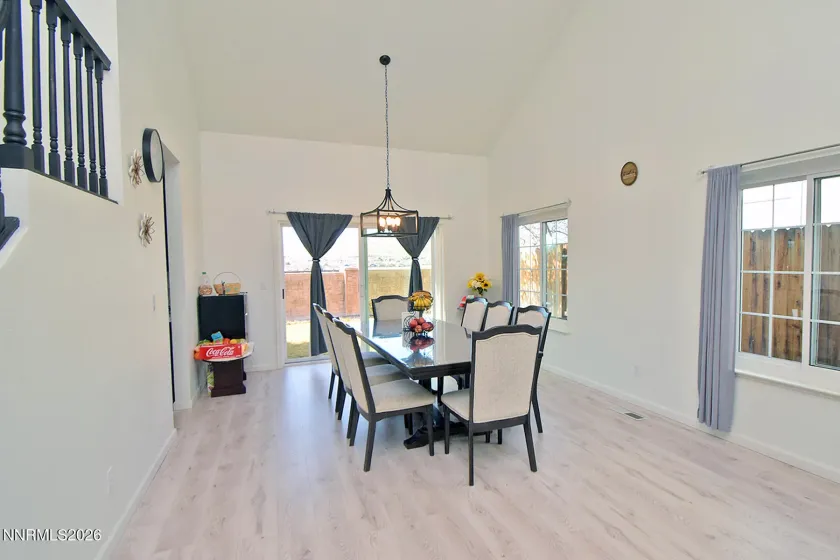 5435 Santa Rosa, Sparks, Nevada 89436, 4 Bedrooms Bedrooms, ,3 BathroomsBathrooms,Residential,Residential,Santa Rosa,260003032