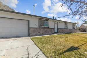 3940 Vireo, Reno, Nevada 89508, 5 Bedrooms Bedrooms, ,2 BathroomsBathrooms,Residential,Residential,Vireo,260003034