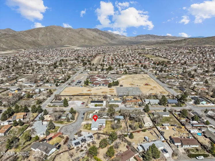 3940 Vireo, Reno, Nevada 89508, 5 Bedrooms Bedrooms, ,2 BathroomsBathrooms,Residential,Residential,Vireo,260003034