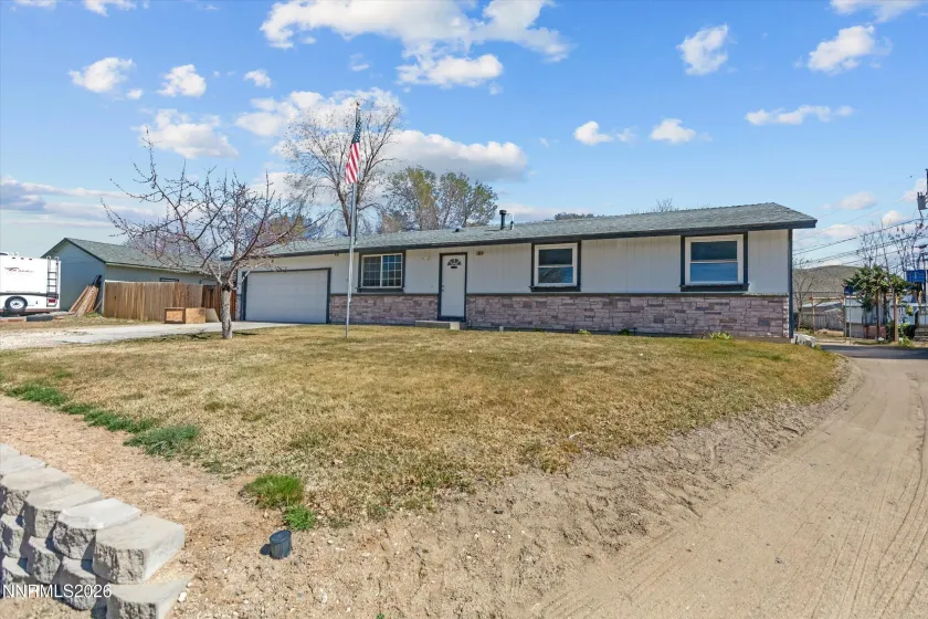 3940 Vireo, Reno, Nevada 89508, 5 Bedrooms Bedrooms, ,2 BathroomsBathrooms,Residential,Residential,Vireo,260003034