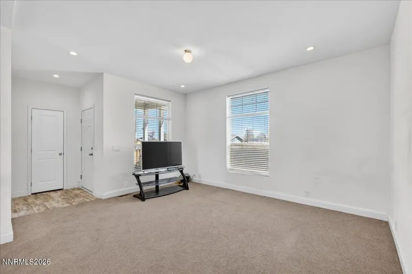 5953 Martin, Fallon, Nevada 89406, 3 Bedrooms Bedrooms, ,2 BathroomsBathrooms,Residential,Residential,Martin,260003033