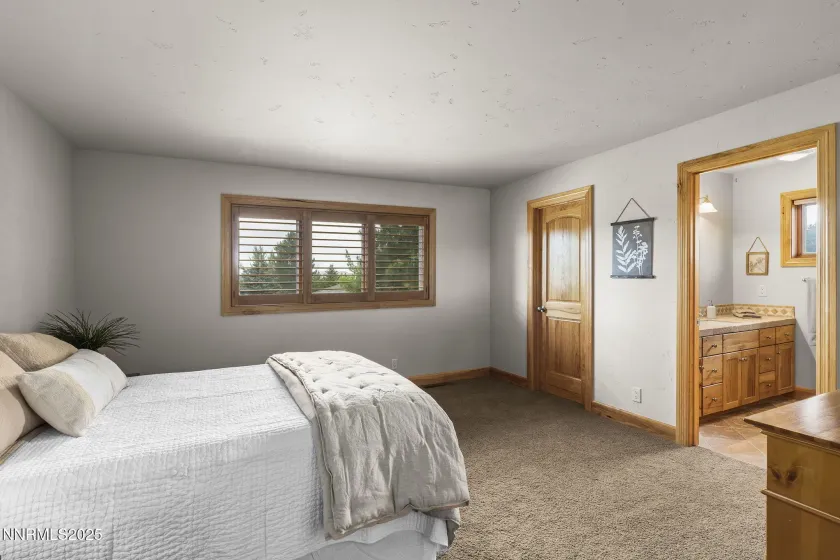 2270 Applewood, Reno, Nevada 89509, 4 Bedrooms Bedrooms, ,5 BathroomsBathrooms,Residential,Residential,Applewood,250053573