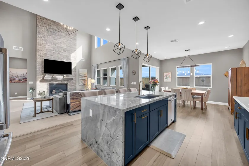 7572 Calypso, Sparks, Nevada 89436, 4 Bedrooms Bedrooms, ,4 BathroomsBathrooms,Residential,Residential,Calypso,260003039