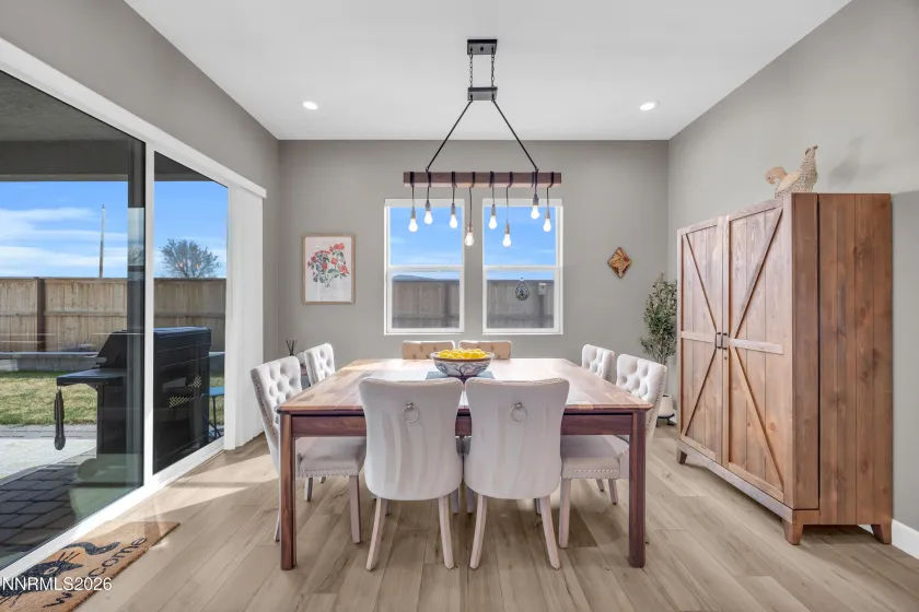 7572 Calypso, Sparks, Nevada 89436, 4 Bedrooms Bedrooms, ,4 BathroomsBathrooms,Residential,Residential,Calypso,260003039