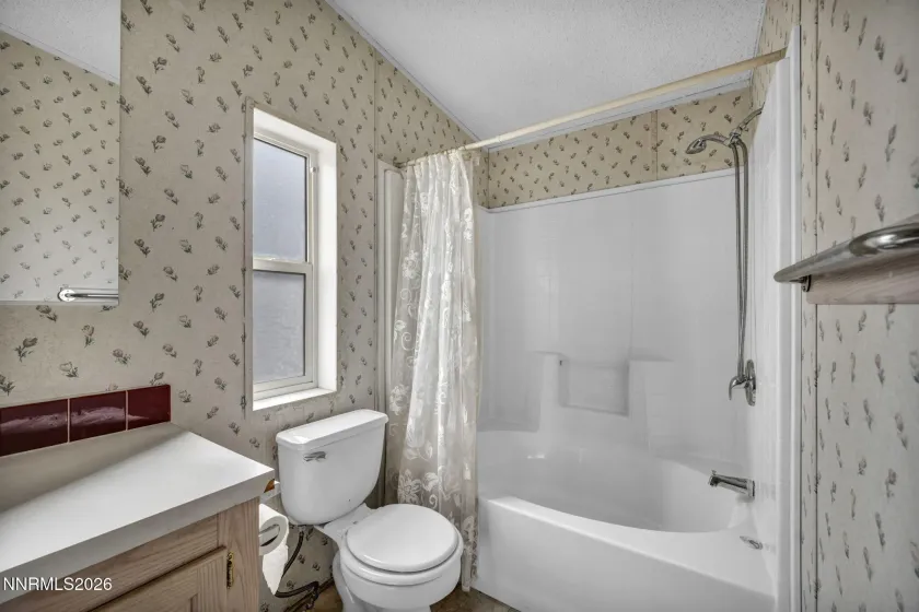 5107 Leon, Sun Valley, Nevada 89433, 3 Bedrooms Bedrooms, ,2 BathroomsBathrooms,Residential,Residential,Leon,260003040