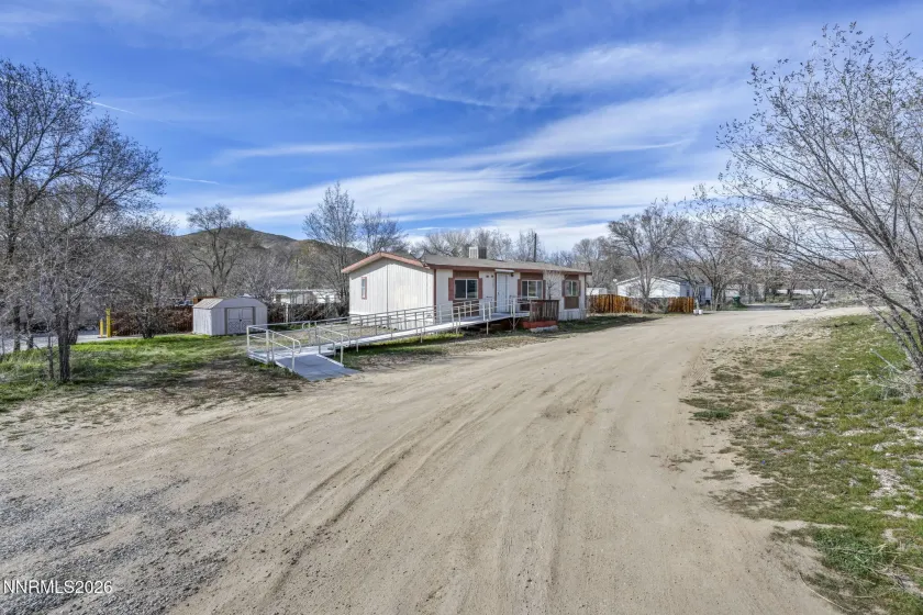 5107 Leon, Sun Valley, Nevada 89433, 3 Bedrooms Bedrooms, ,2 BathroomsBathrooms,Residential,Residential,Leon,260003040