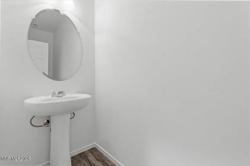 9630 Windjammer, Reno, Nevada 89506, 3 Bedrooms Bedrooms, ,3 BathroomsBathrooms,Residential,Residential,Windjammer,260003043