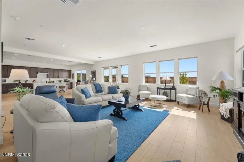 348 Pah Rah Ridge, Sparks, Nevada 89441, 5 Bedrooms Bedrooms, ,5 BathroomsBathrooms,Residential,Residential,Pah Rah Ridge,260003044