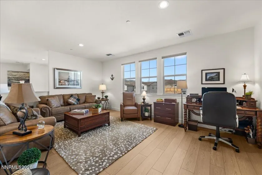 348 Pah Rah Ridge, Sparks, Nevada 89441, 5 Bedrooms Bedrooms, ,5 BathroomsBathrooms,Residential,Residential,Pah Rah Ridge,260003044