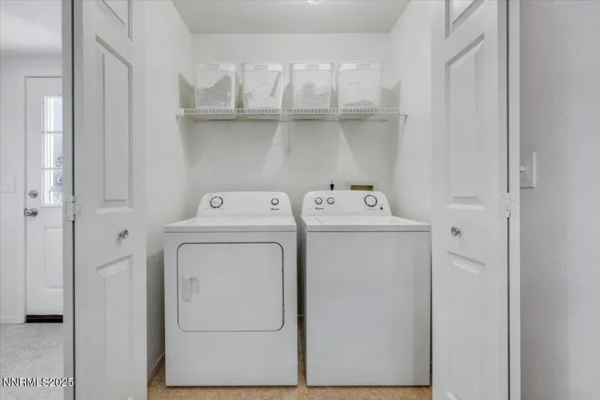 634 Travis, Carson City, Nevada 89701, 2 Bedrooms Bedrooms, ,2 BathroomsBathrooms,Residential,Residential,Travis,260003049