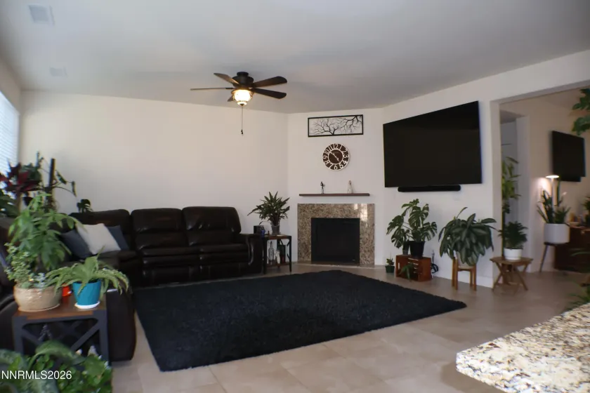 2056 Whitecliff, Reno, Nevada 89521, 3 Bedrooms Bedrooms, ,3 BathroomsBathrooms,Residential,Residential,Whitecliff,260003050