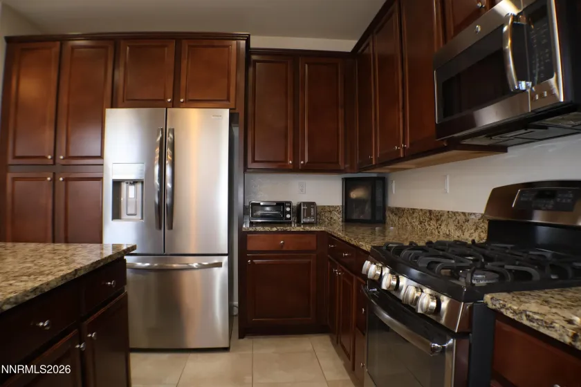 2056 Whitecliff, Reno, Nevada 89521, 3 Bedrooms Bedrooms, ,3 BathroomsBathrooms,Residential,Residential,Whitecliff,260003050