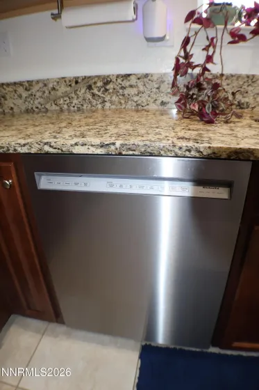 2056 Whitecliff, Reno, Nevada 89521, 3 Bedrooms Bedrooms, ,3 BathroomsBathrooms,Residential,Residential,Whitecliff,260003050