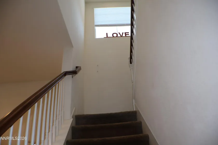 2056 Whitecliff, Reno, Nevada 89521, 3 Bedrooms Bedrooms, ,3 BathroomsBathrooms,Residential,Residential,Whitecliff,260003050