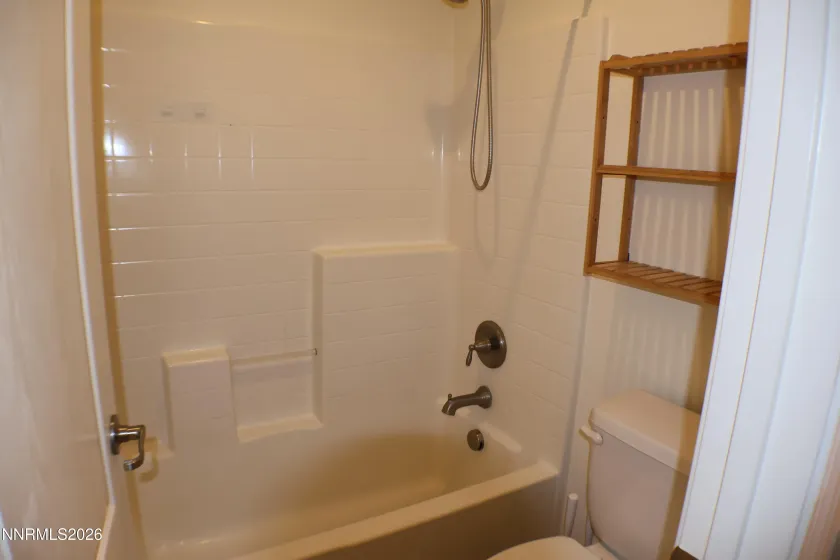 2056 Whitecliff, Reno, Nevada 89521, 3 Bedrooms Bedrooms, ,3 BathroomsBathrooms,Residential,Residential,Whitecliff,260003050