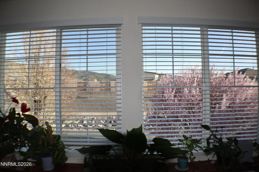 2056 Whitecliff, Reno, Nevada 89521, 3 Bedrooms Bedrooms, ,3 BathroomsBathrooms,Residential,Residential,Whitecliff,260003050