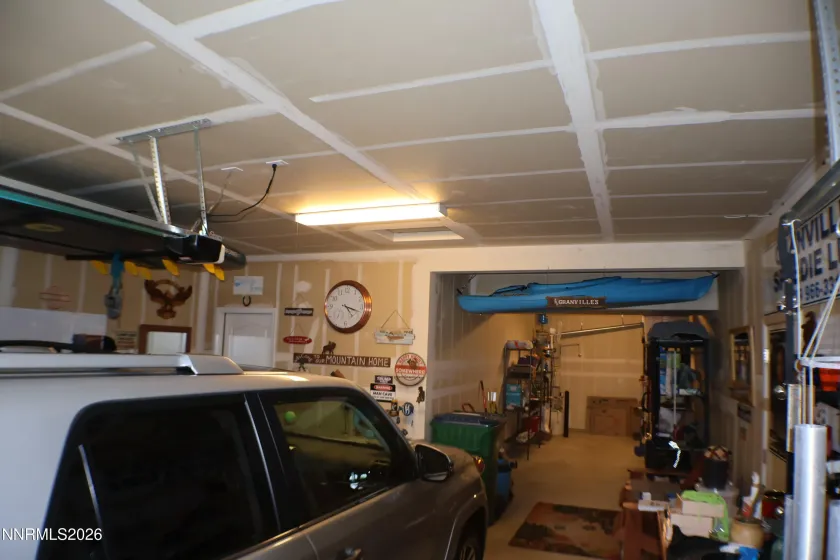 2056 Whitecliff, Reno, Nevada 89521, 3 Bedrooms Bedrooms, ,3 BathroomsBathrooms,Residential,Residential,Whitecliff,260003050