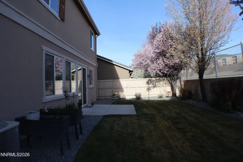 2056 Whitecliff, Reno, Nevada 89521, 3 Bedrooms Bedrooms, ,3 BathroomsBathrooms,Residential,Residential,Whitecliff,260003050