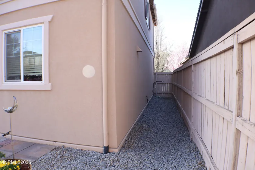 2056 Whitecliff, Reno, Nevada 89521, 3 Bedrooms Bedrooms, ,3 BathroomsBathrooms,Residential,Residential,Whitecliff,260003050