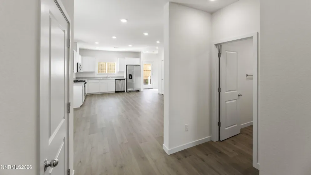 8394 Vermilion, Reno, Nevada 89506, 3 Bedrooms Bedrooms, ,3 BathroomsBathrooms,Residential,Residential,Vermilion,260003051