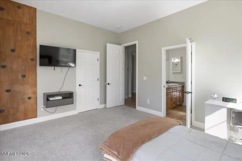 1026 Desert Jewel, Reno, Nevada 89511, 3 Bedrooms Bedrooms, ,3 BathroomsBathrooms,Residential,Residential,Desert Jewel,260003052