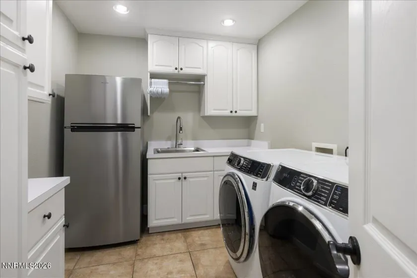 1026 Desert Jewel, Reno, Nevada 89511, 3 Bedrooms Bedrooms, ,3 BathroomsBathrooms,Residential,Residential,Desert Jewel,260003052