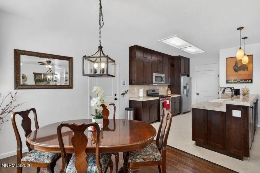 2300 Cartwright, Reno, Nevada 89521, 3 Bedrooms Bedrooms, ,2 BathroomsBathrooms,Residential,Residential,Cartwright,260003054