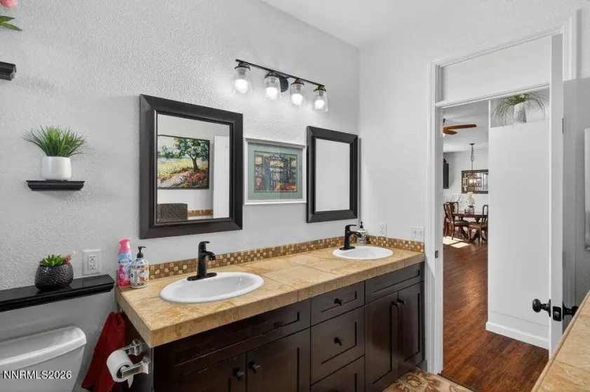 2300 Cartwright, Reno, Nevada 89521, 3 Bedrooms Bedrooms, ,2 BathroomsBathrooms,Residential,Residential,Cartwright,260003054