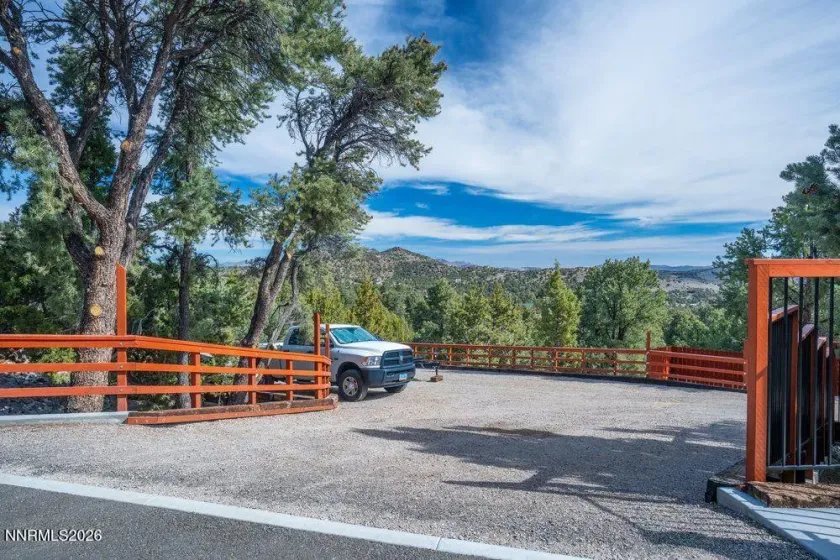 2300 Cartwright, Reno, Nevada 89521, 3 Bedrooms Bedrooms, ,2 BathroomsBathrooms,Residential,Residential,Cartwright,260003054