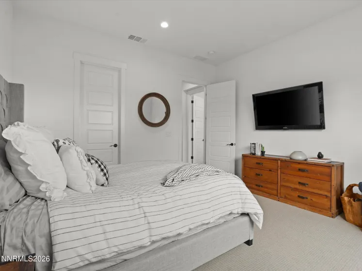 718 Marewood, Reno, Nevada 89511, 5 Bedrooms Bedrooms, ,6 BathroomsBathrooms,Residential,Residential,Marewood,260003060