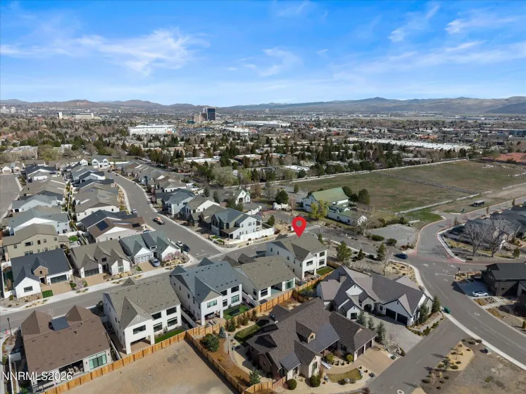 718 Marewood, Reno, Nevada 89511, 5 Bedrooms Bedrooms, ,6 BathroomsBathrooms,Residential,Residential,Marewood,260003060