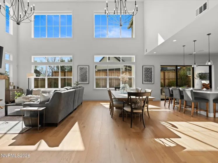 718 Marewood, Reno, Nevada 89511, 5 Bedrooms Bedrooms, ,6 BathroomsBathrooms,Residential,Residential,Marewood,260003060