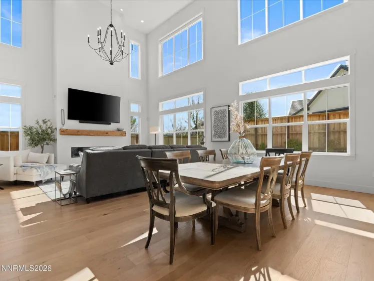 718 Marewood, Reno, Nevada 89511, 5 Bedrooms Bedrooms, ,6 BathroomsBathrooms,Residential,Residential,Marewood,260003060