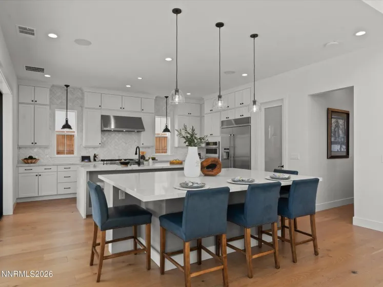 718 Marewood, Reno, Nevada 89511, 5 Bedrooms Bedrooms, ,6 BathroomsBathrooms,Residential,Residential,Marewood,260003060