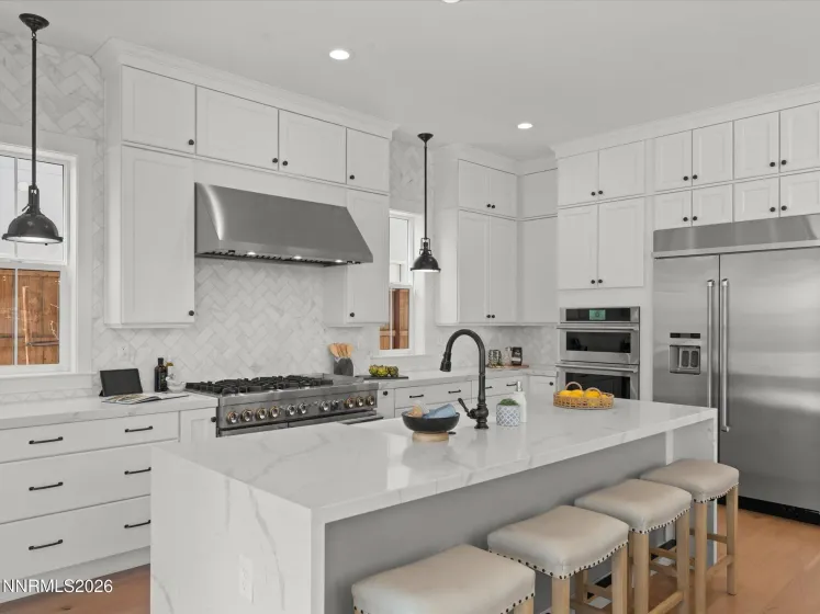 718 Marewood, Reno, Nevada 89511, 5 Bedrooms Bedrooms, ,6 BathroomsBathrooms,Residential,Residential,Marewood,260003060